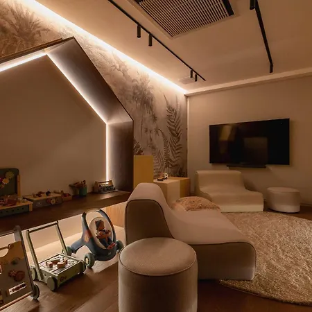 Eleganckie W Katowicach Z Dostepem Do Silowni Oraz Sali Zabaw By Renters كاتوفيتسه